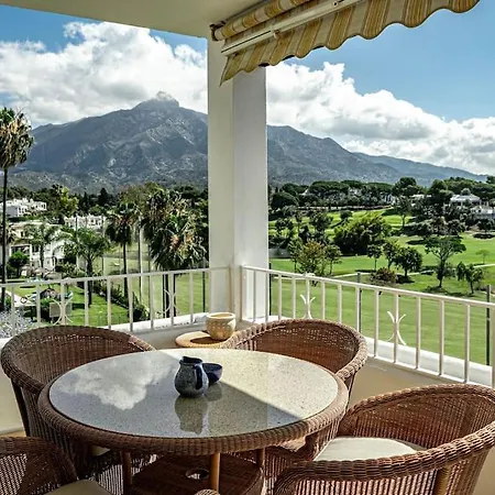 Apartment Unique Location Flat With Panoramic Sea View